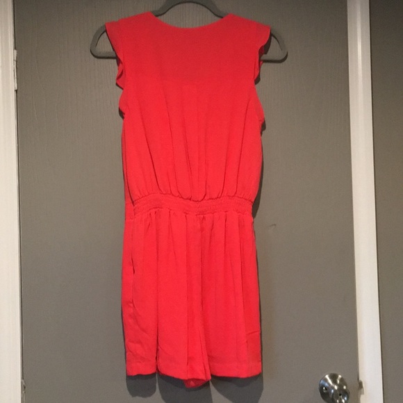 NWOT!!! Romper from Express - Picture 4 of 6